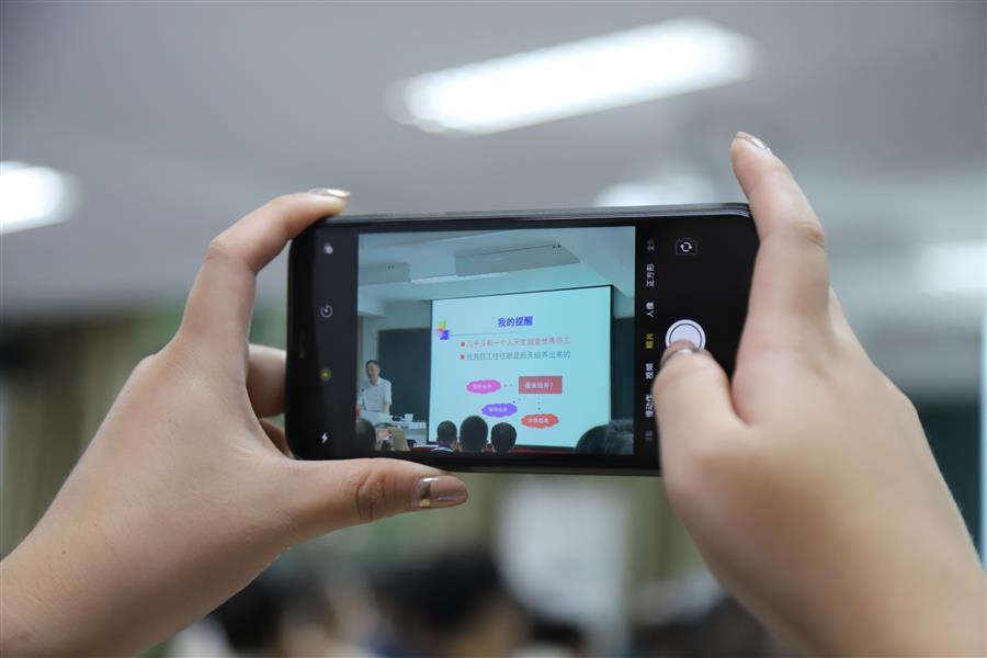 �������ǲ���(�й���½) - �ٷ���վ