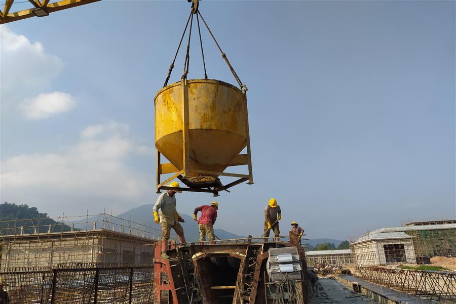 �������ǲ���(�й���½) - �ٷ���վ