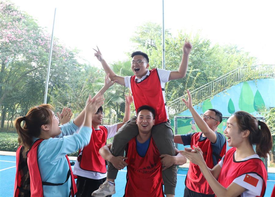 �������ǲ���(�й���½) - �ٷ���վ