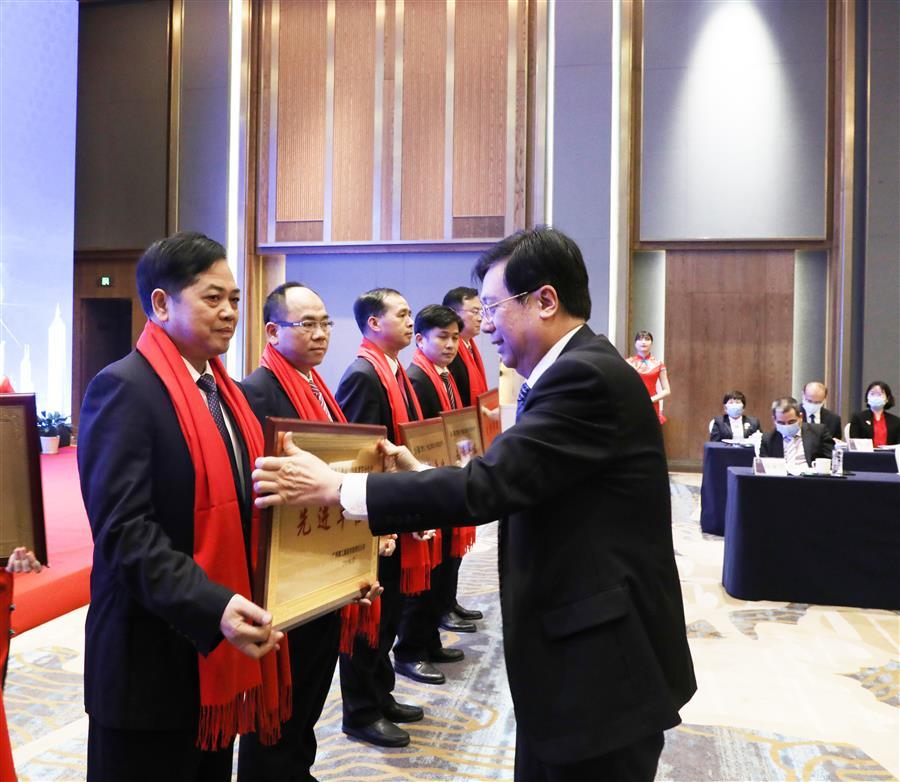 �������ǲ���(�й���½) - �ٷ���վ