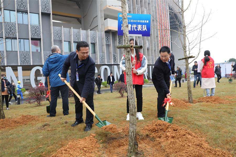 �������ǲ���(�й���½) - �ٷ���վ