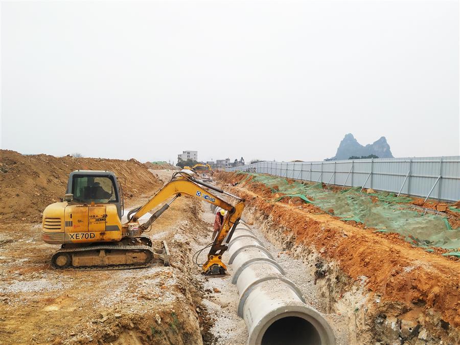 �������ǲ���(�й���½) - �ٷ���վ