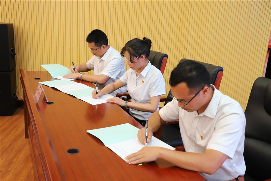 �������ǲ���(�й���½) - �ٷ���վ