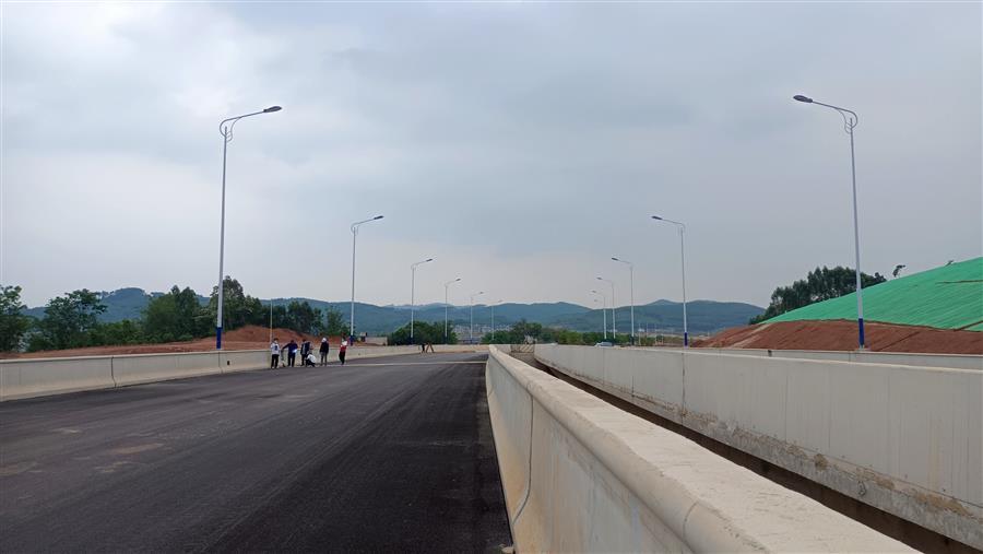 �������ǲ���(�й���½) - �ٷ���վ