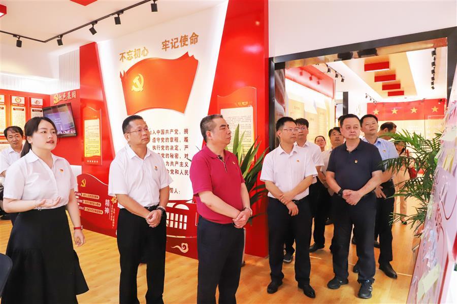 �������ǲ���(�й���½) - �ٷ���վ