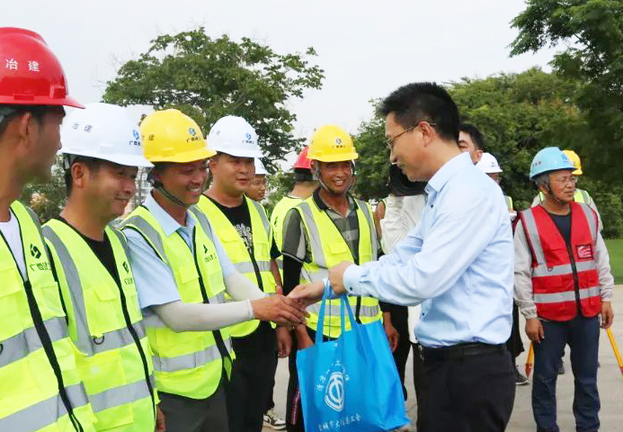 �������ǲ���(�й���½) - �ٷ���վ