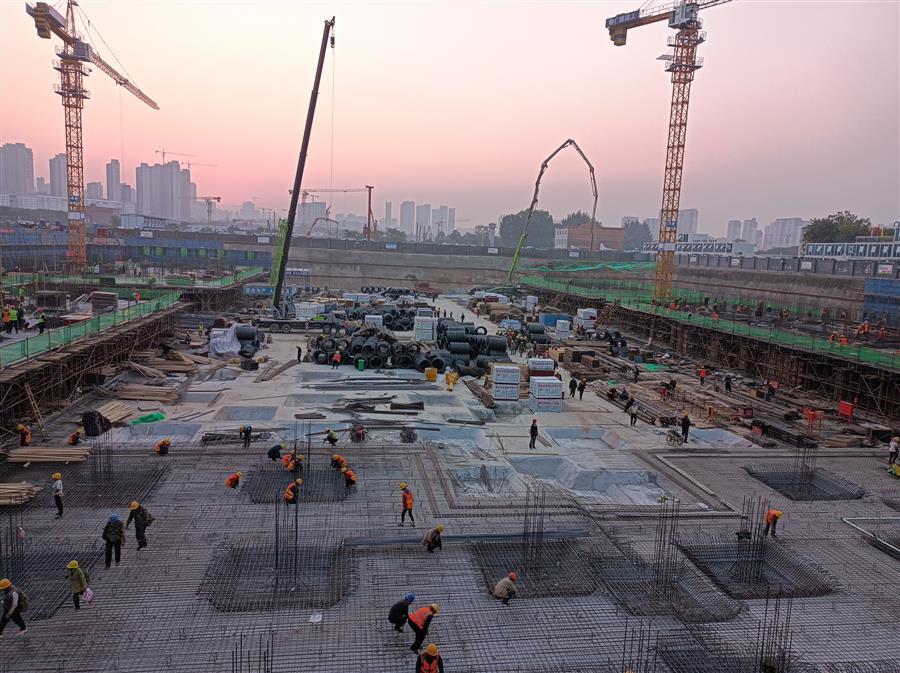 �������ǲ���(�й���½) - �ٷ���վ