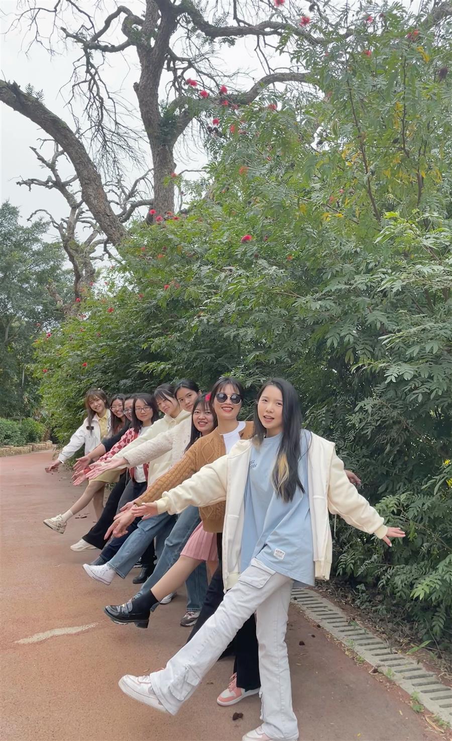 �������ǲ���(�й���½) - �ٷ���վ