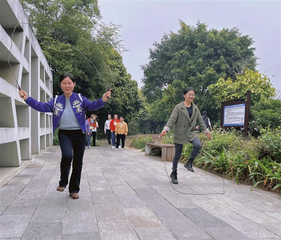 �������ǲ���(�й���½) - �ٷ���վ