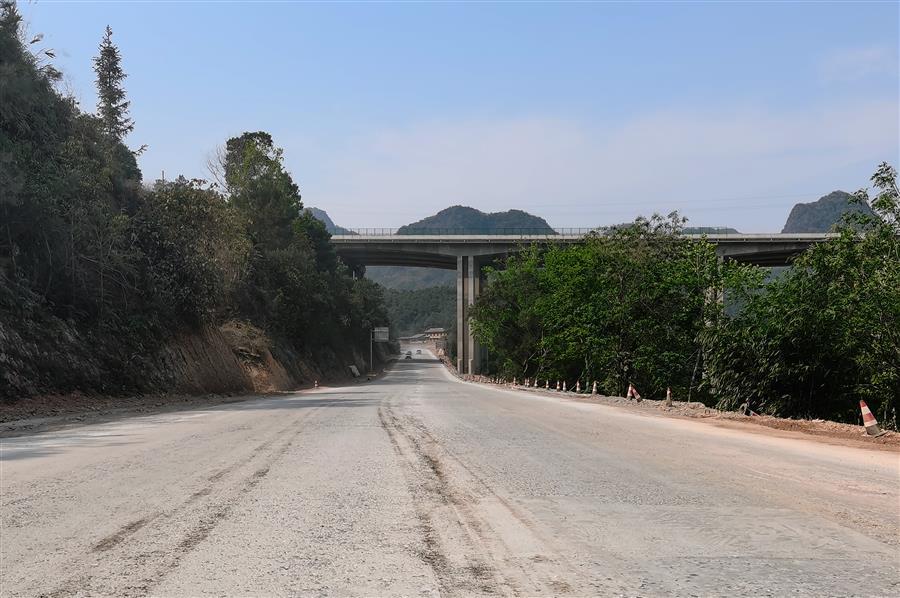 �������ǲ���(�й���½) - �ٷ���վ