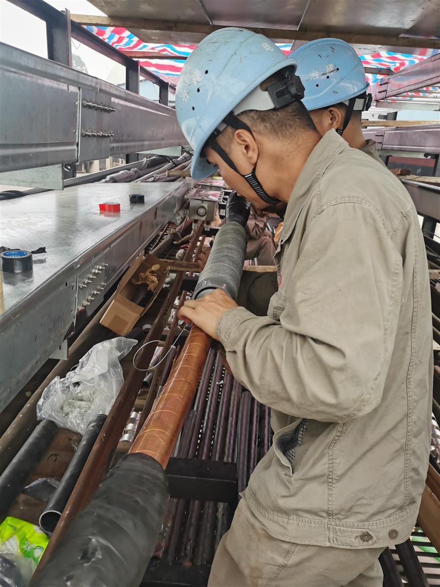 �������ǲ���(�й���½) - �ٷ���վ