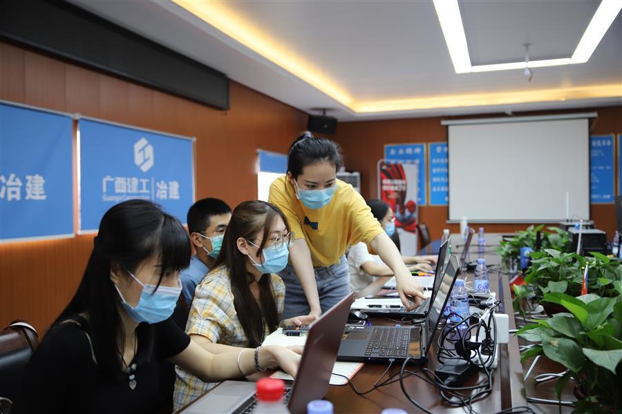 �������ǲ���(�й���½) - �ٷ���վ