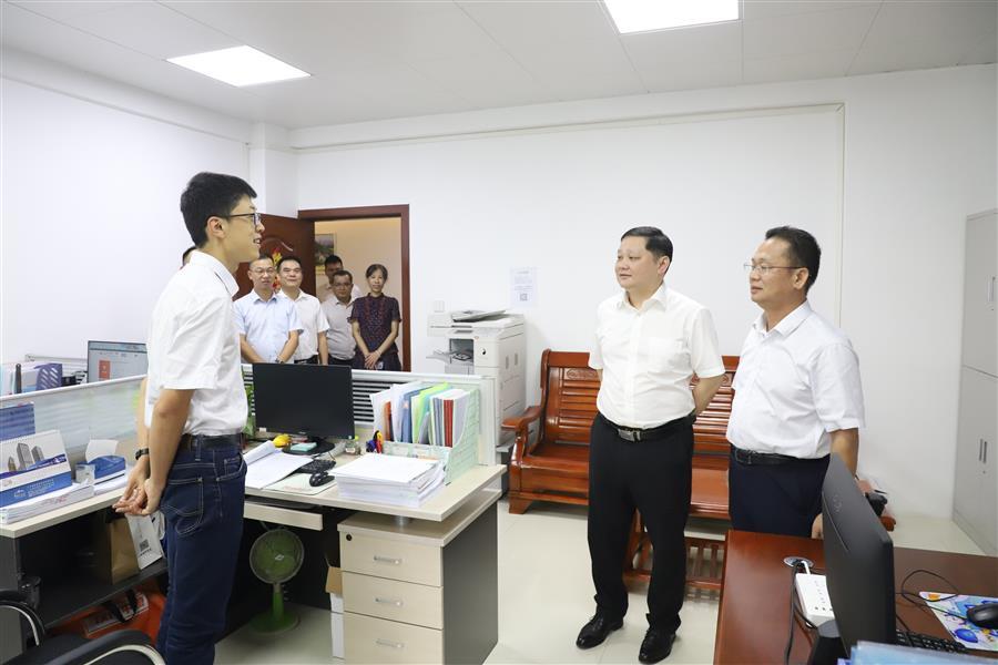 �������ǲ���(�й���½) - �ٷ���վ