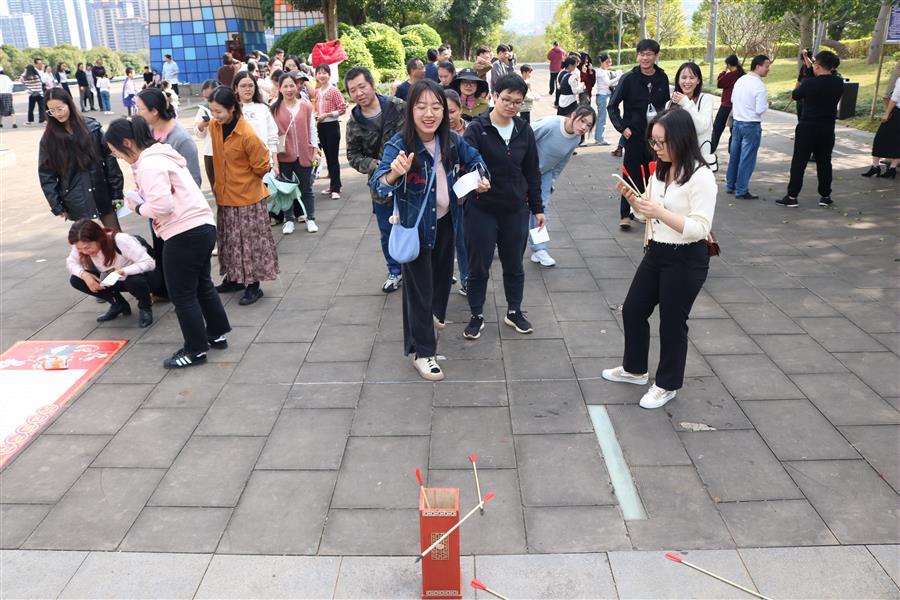 �������ǲ���(�й���½) - �ٷ���վ