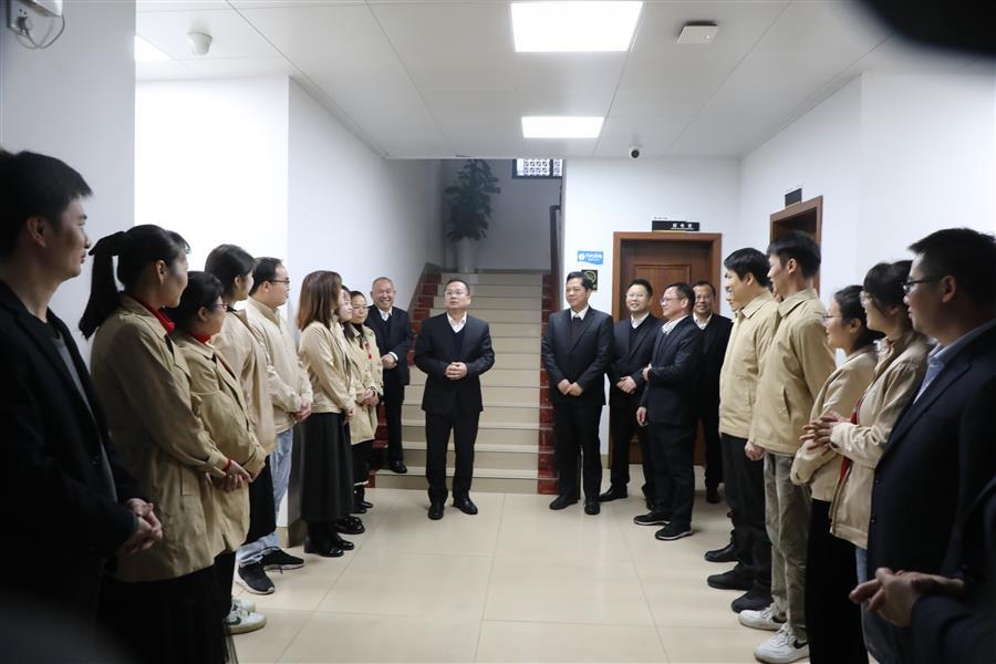 �������ǲ���(�й���½) - �ٷ���վ