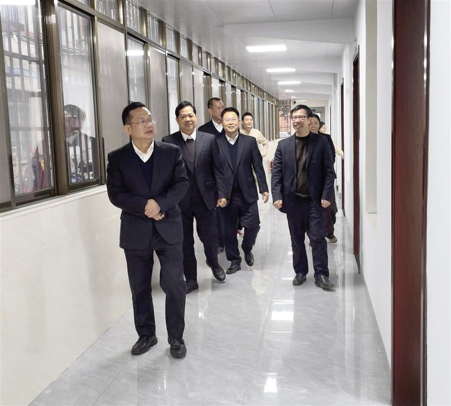 �������ǲ���(�й���½) - �ٷ���վ