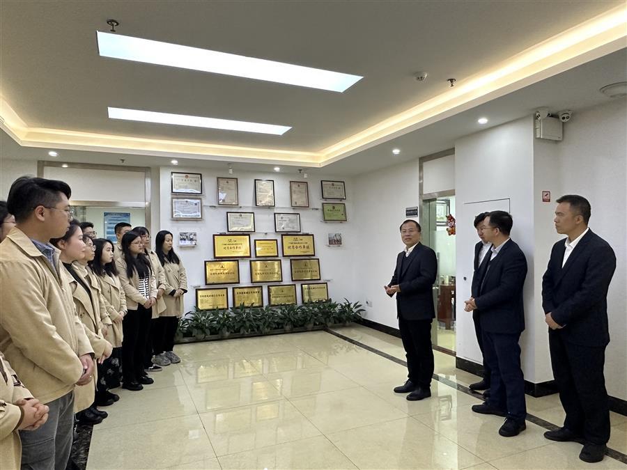 �������ǲ���(�й���½) - �ٷ���վ