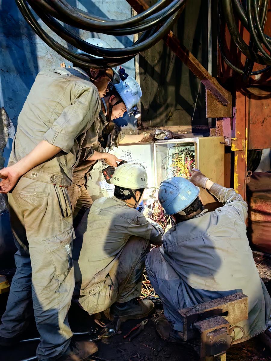 �������ǲ���(�й���½) - �ٷ���վ