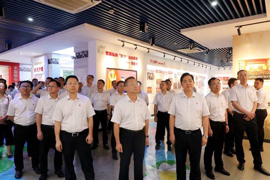 �������ǲ���(�й���½) - �ٷ���վ