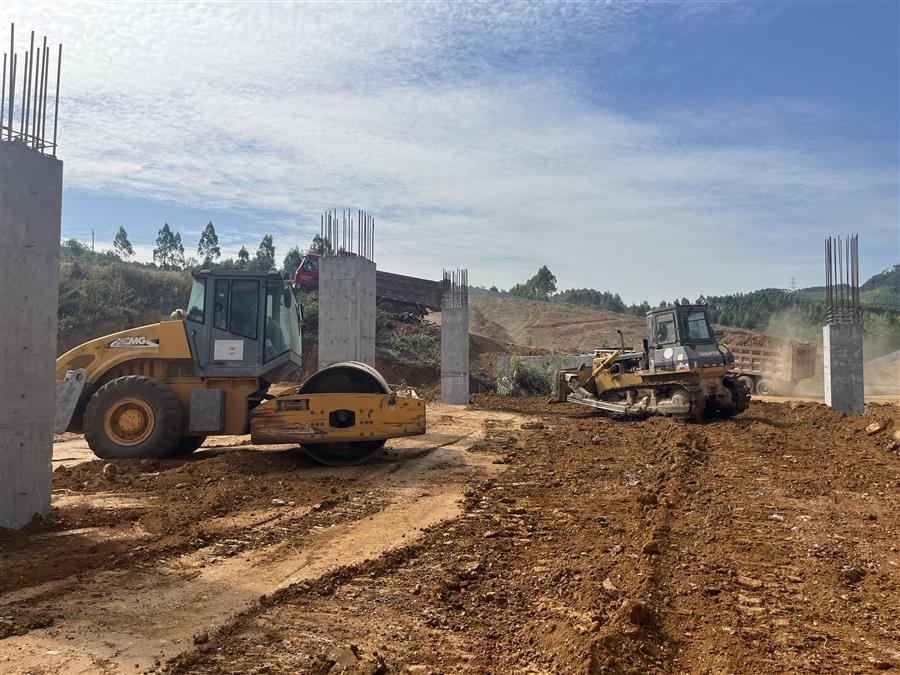 �������ǲ���(�й���½) - �ٷ���վ