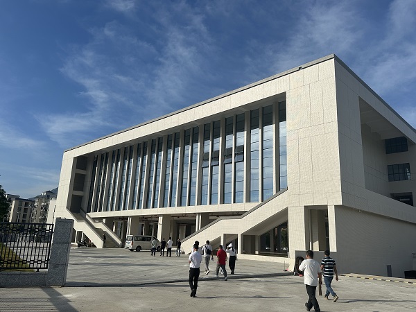 �������ǲ���(�й���½) - �ٷ���վ