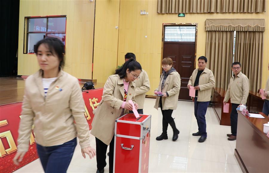 �������ǲ���(�й���½) - �ٷ���վ