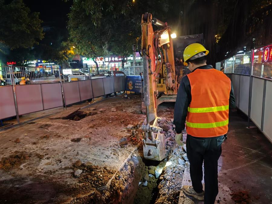 �������ǲ���(�й���½) - �ٷ���վ