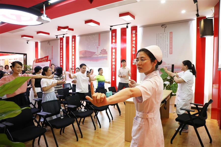 �������ǲ���(�й���½) - �ٷ���վ