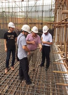 ұ����˾��չ�ڶ�����������������