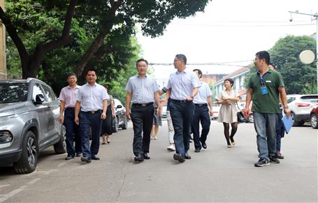 ����������ί�����鵽��˾���С�����һҵ����ɢ�ƽ�����