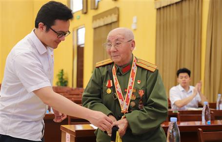 ��ѧ��ʷ���س��ġ�������ɫ���� �����������