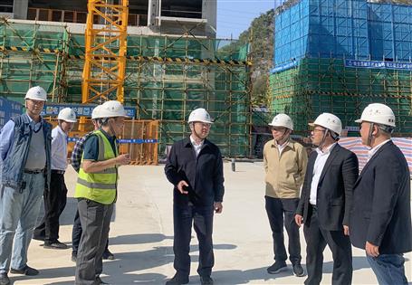 ���񻪴��ӵ���������Ŀ��չ2022�괺�ں󸴹������ߵ�һ�����������������ۺϴ���