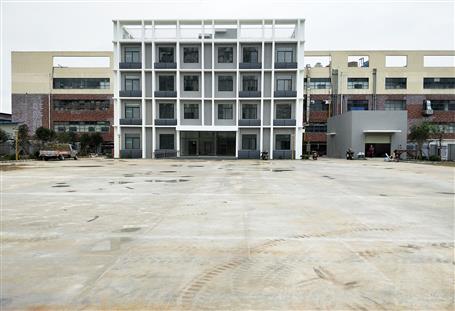 ұ���ڰ˷ֹ�˾��Ŀͨ����������